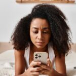 How to Minimize Social Media’s Influence on Your Finances